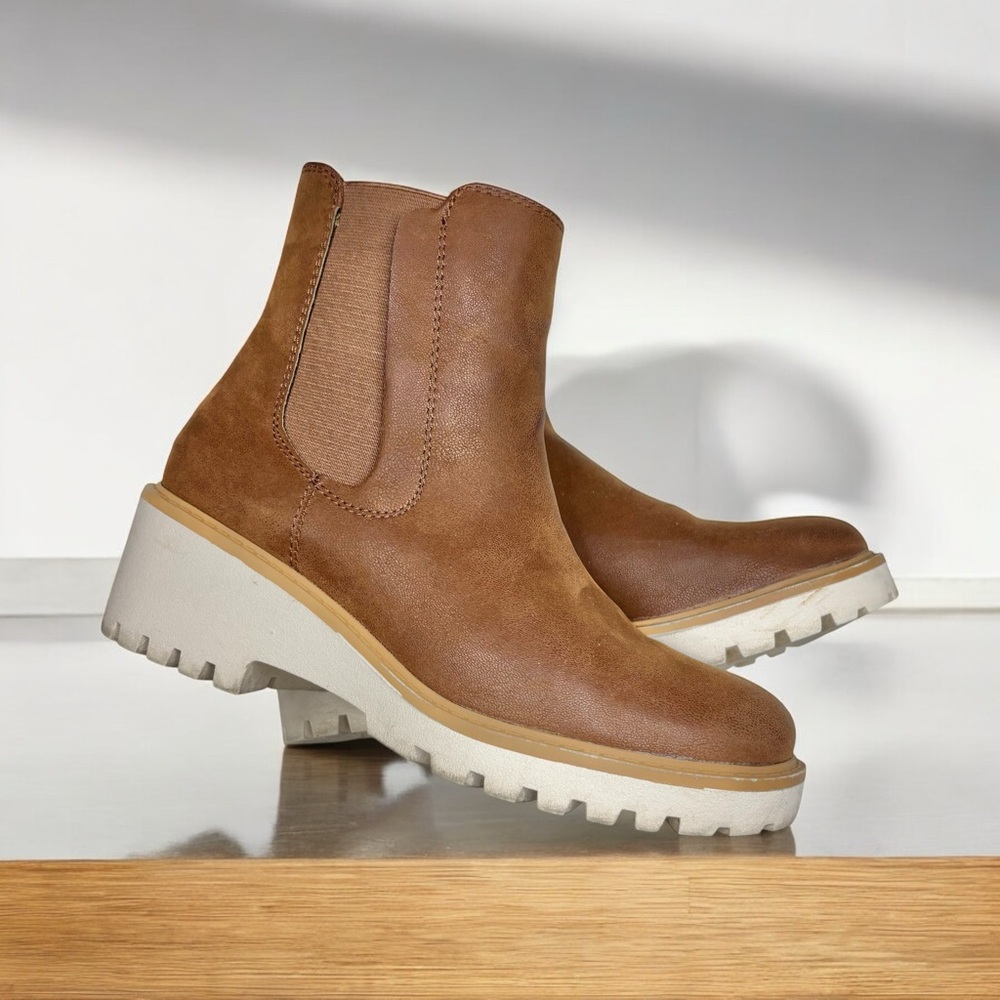 MIA Brown Ankle Boots 7.5 Stylish Lug Sole Vegan Booties Gently Worn